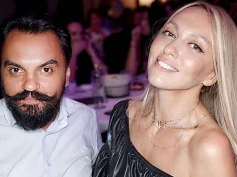 Ясинський напередодні дня народження Полякової показав її фото без бюстгальтера