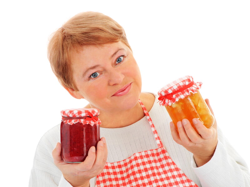 Як легко відкрити банку з кришкою, що застрягла