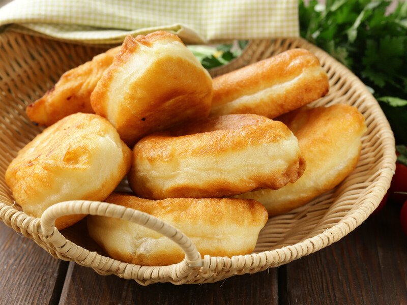 Змішайте це із борошном – і вийдуть ліниві пиріжки, які не потрібно ліпити. Простий рецепт смачного повітряного тіста