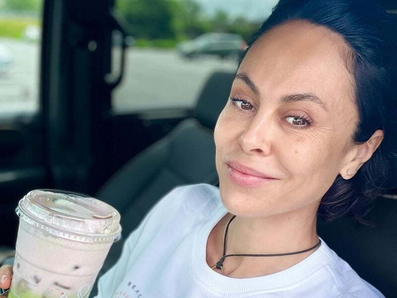 Ексдружина Кличка показала, як гуляє в горах