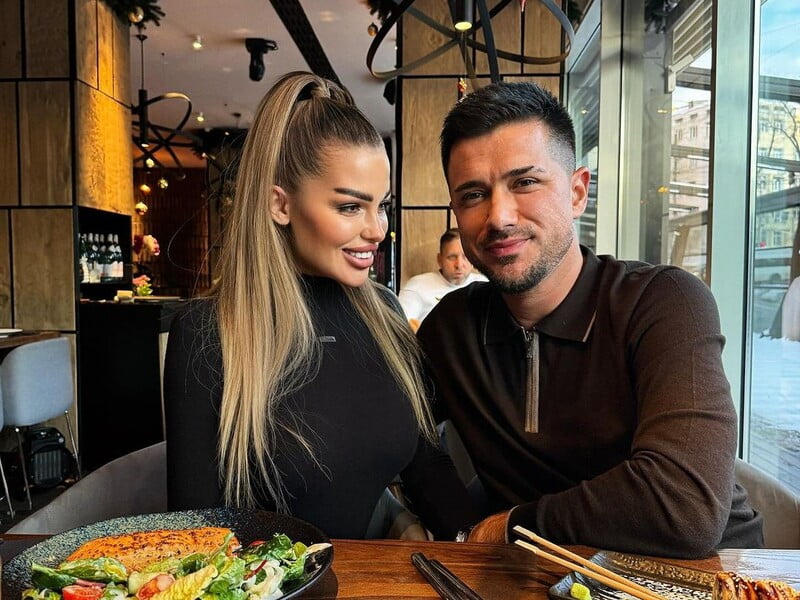 Нова кохана колишнього чоловіка Ані Лорак засвітила обручку