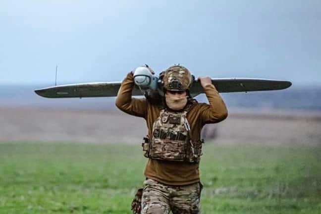 Системи розмінування, нові "Лелеки" та роботизована техніка: Міноборони приймає нові розробки