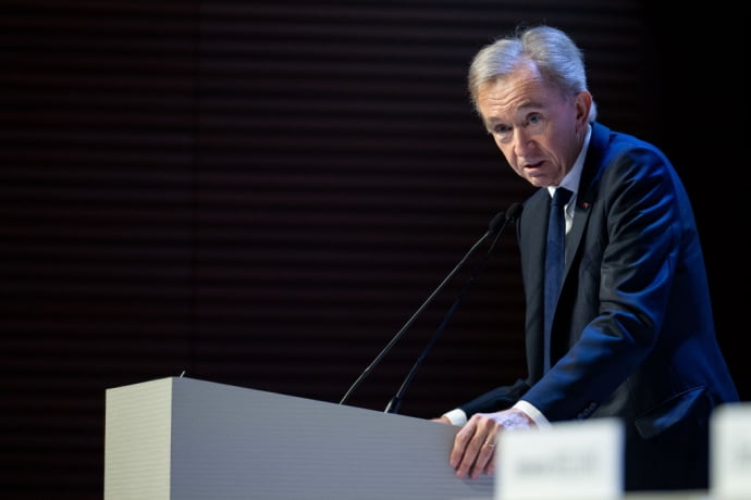 LVMH торік збільшив чистий прибуток до рекордних 15,2 мільярдів євро