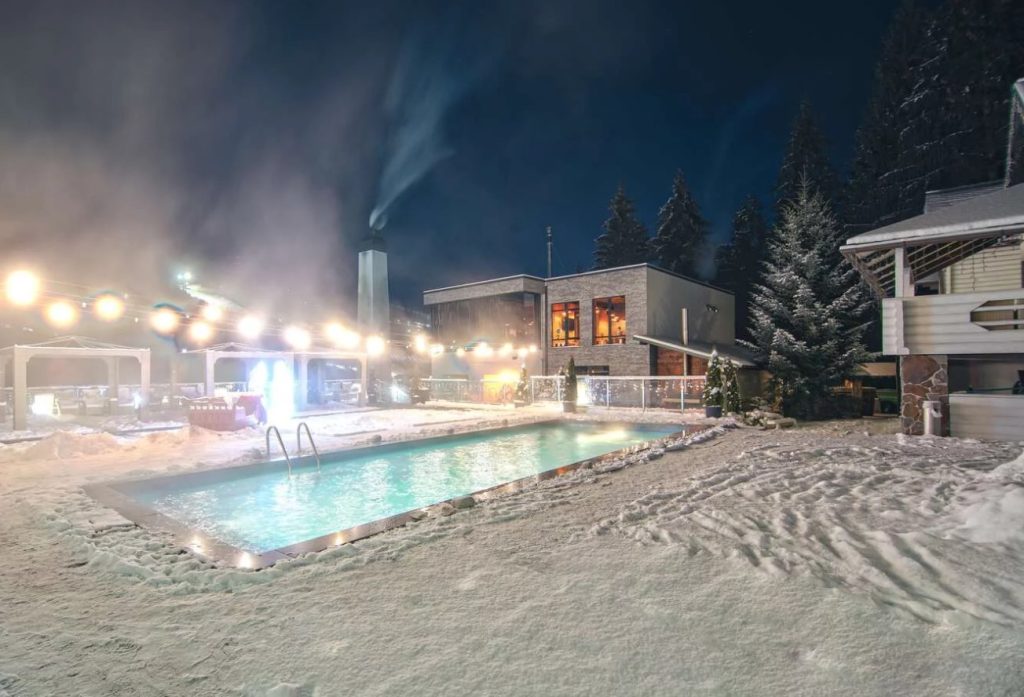 Де шукати якісний відпочинок цієї зими: топ-5 готелів в Карпатах