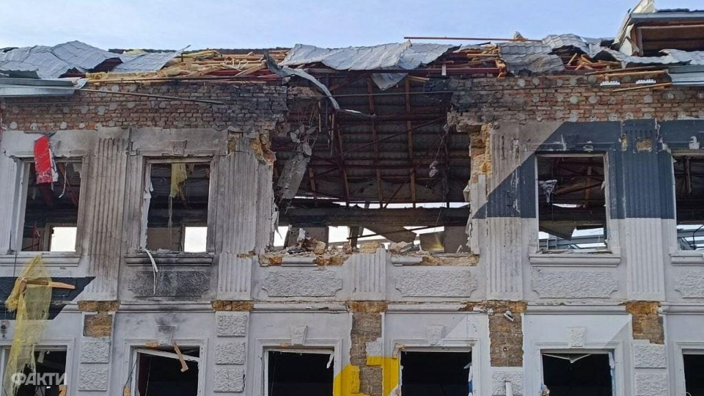 Ексзірка Барселони Алвес вже рік під вартою: у суді він розплакався і заперечив зґвалтування Ексзірка Барселони Алвес вже рік під вартою: у суді він розплакався і заперечив зґвалтування