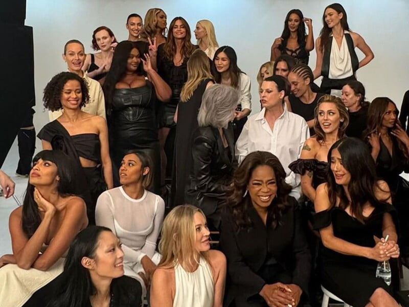 Модель із РФ знялася для обкладинки британського Vogue в бюстгальтері від українського виробника. Представники бренду зв'язалися із редакцією