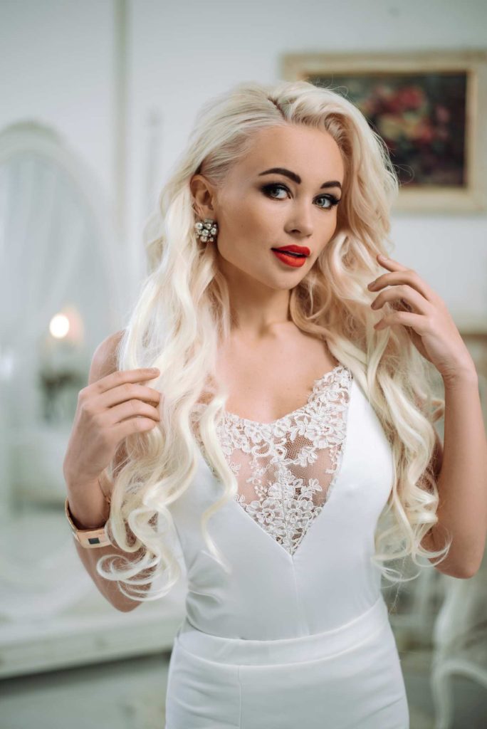 ANGELA — «Холодне місто»: новий кліп для тих хто хоче почати нове життявід співучої королеви краси