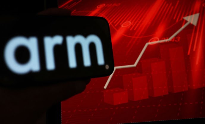 Акції британського розробника Arm зросли на понад 30% на тлі попиту на ШІ-чипи Акції британського розробника Arm зросли на понад 30% на тлі попиту на ШІ-чипи