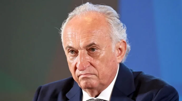 Ще один російський мільярдер відмовився від громадянства РФ