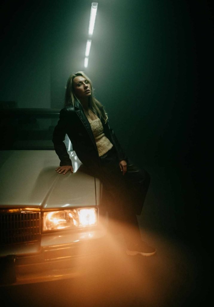 Співачка Татиша презентує пісню «Мовчи» у стилі поп-рок