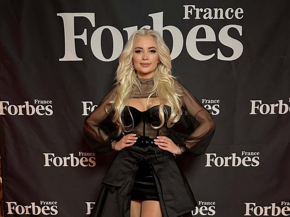 Співачка та королева краси Angela взяла участь у заході Forbes Dinner: ексклюзивні деталі