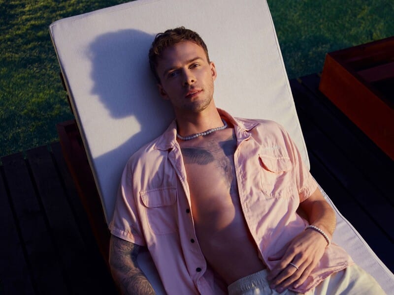 Макс Барських презентував кліп на пісню "В твоїх очах". Відео