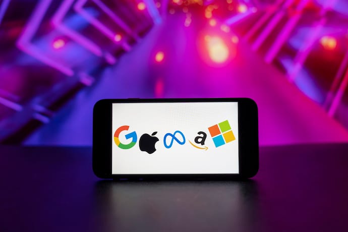 Apple та Google під загрозою розпаду через антимонопольний тиск з обох сторін Атлантики