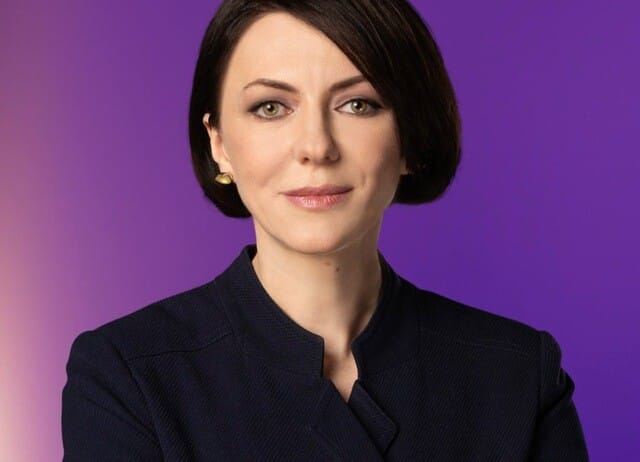 Це комплекс Путіна – бути "затребуваним самцем". Для фюрера створюють міфи про коханок. Зараз, напередодні виборів, нові чутки, нова нібито пасія