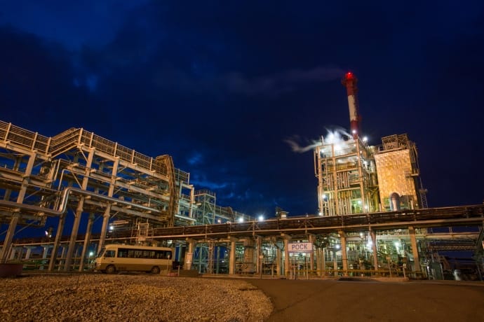 РФ втратила близько 600 тисяч барелів через удари України по НПЗ – Gunvor