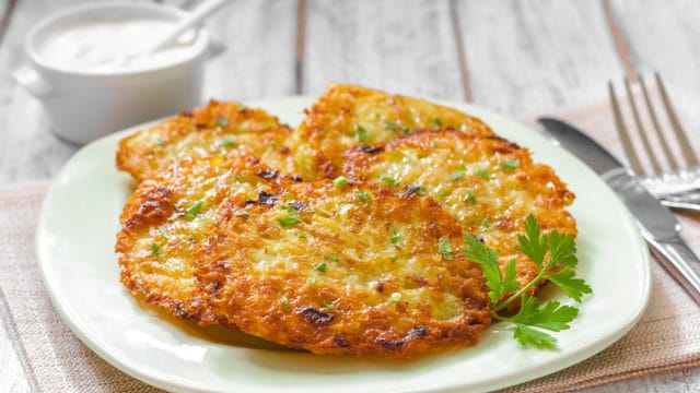 Вітамінний салат із сирих кабачків по-корейськи: швидкий рецепт