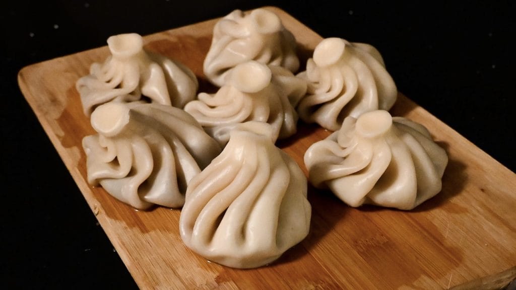 Соковиті манти: рецепт із фаршем