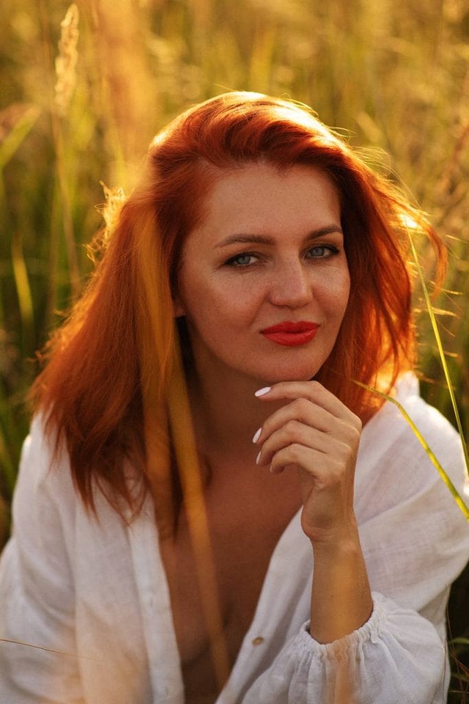 Тетяна Листопад: “Я не називаю себе співачкою, а радше людиною, яка несе сенси через вібрацію пісні та через слова”
