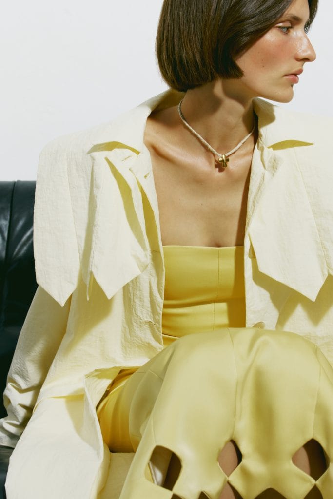 Архітектурні силуети та культурні коди лемків: нова колекція KHYZHA від PODYH Архітектурні силуети та культурні коди лемків: нова колекція KHYZHA від PODYH