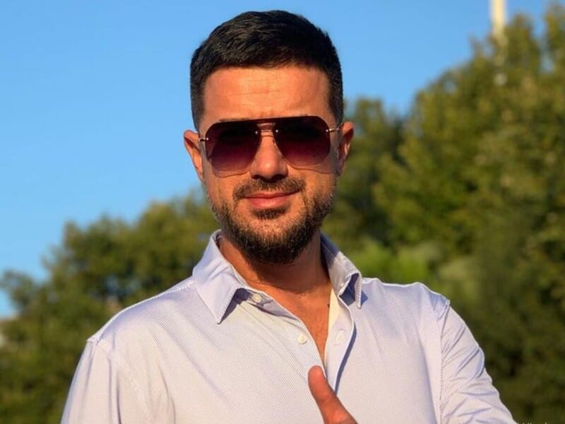 Налчаджиоглу засвітився на прогулянці в парку зі своєю новою подругою