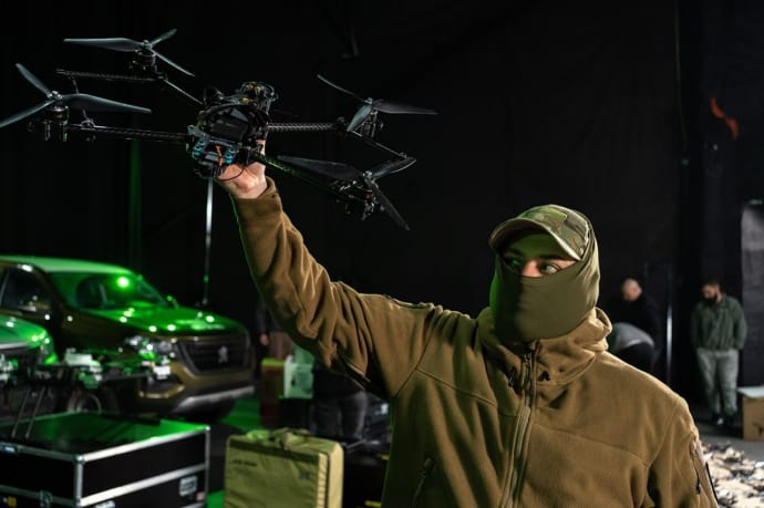 ОКО ЗА ОКО: перший Пульстрон – комплекс розвідки та знищення – передано десантникам 80-ї ОДШБр