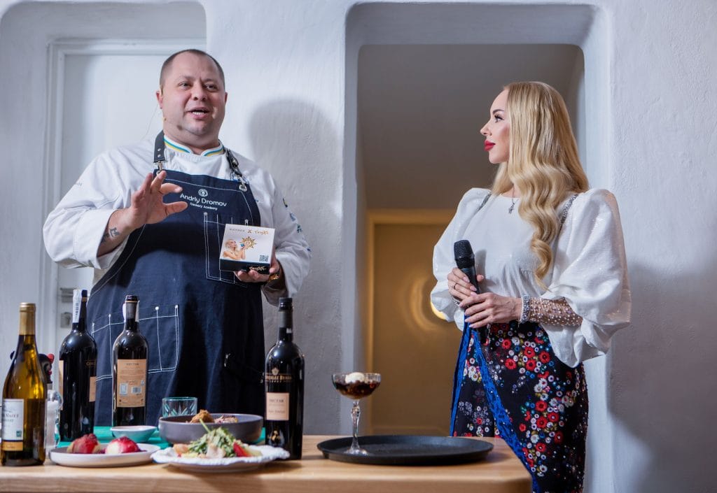 СолоХа має свої власні галушки в меню ресторану СолоХа має свої власні галушки в меню ресторану