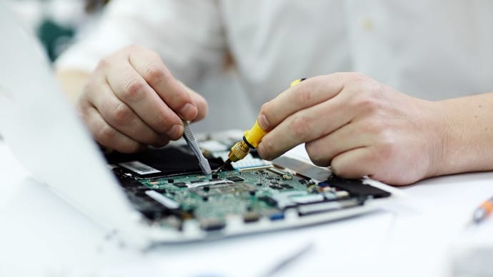 У сервісних центрах Apple в РФ закінчилися оригінальні запчастини – ЗМІ