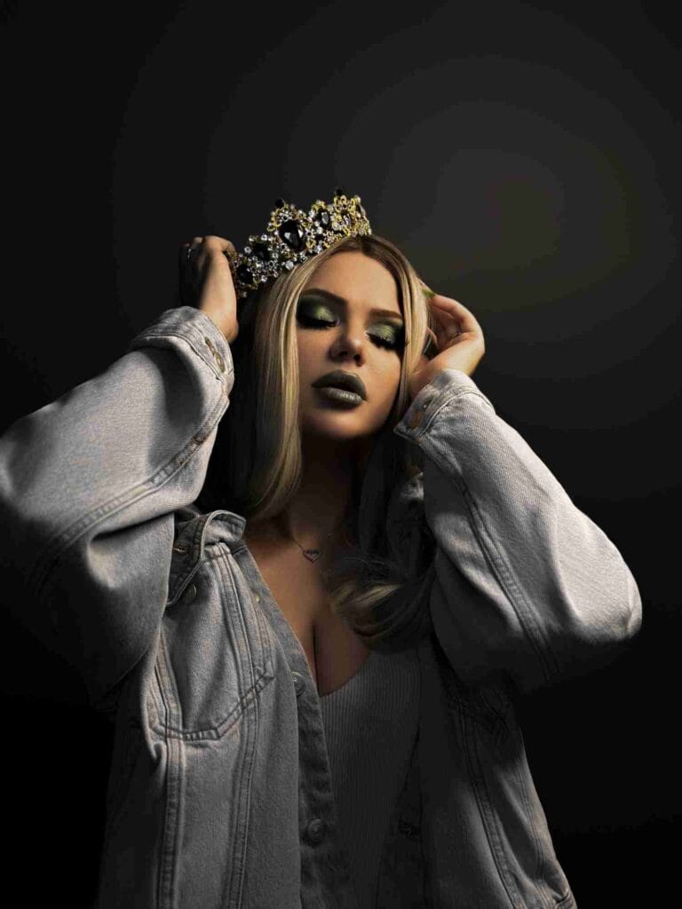 Співачка ARTEANA презентувала  трек “Ніколи” про глибокі душевні рани