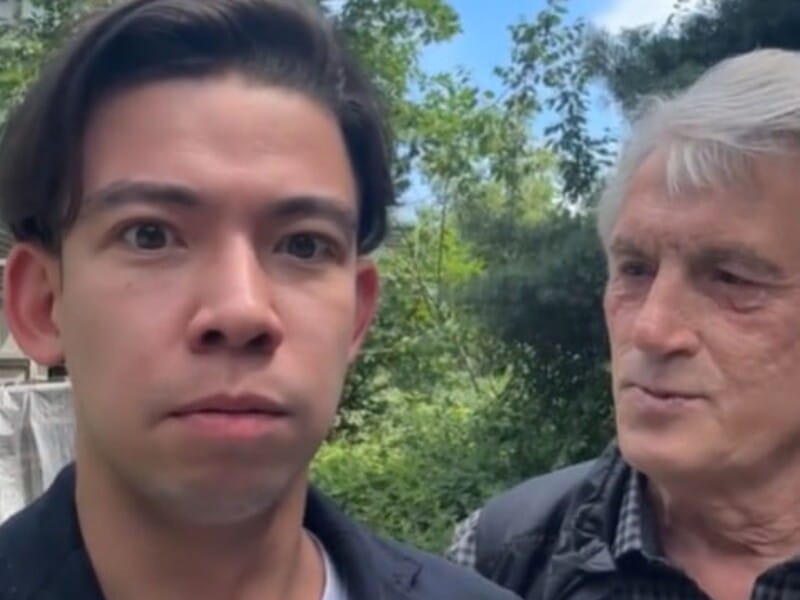 Ющенко дав потиличника блогеру за те, що той не любить меду. Відео завірусилося в мережі й менш ніж за добу зібрало 1 млн переглядів