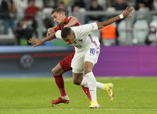 Стали відомі всі пари 1/8 фіналу Євро-2024: повна сітка плейоф