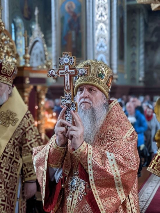 Україна передала РФ митрополита УПЦ МП в обмін на кількох захисників – ЗМІ