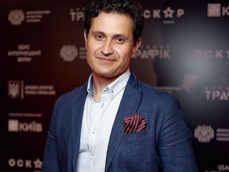 "Побив глечики". Сеітаблаєв скасував весілля зі своєю новою коханою й видалив із мережі всі їхні спільні фото