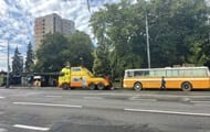 В Києві за порушення паркування евакуювали автобус