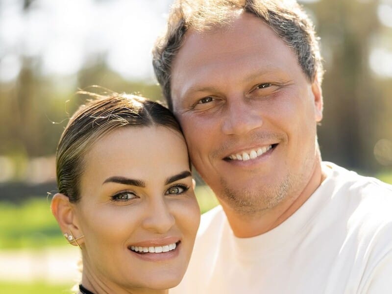 "Ми разом боляче падали й високо літали". Дружина Пятова звернулася до чоловіка в річницю їхнього весілля