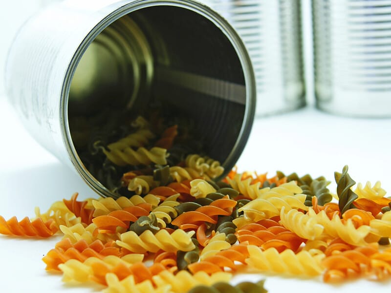 "За 15 хвилин". Макарони фрі. Як приготувати заміну чипсів удома