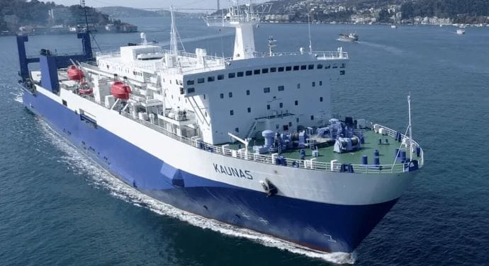 В Україні відновлюють поромне сполучення з Грузією В Україні відновлюють поромне сполучення з Грузією