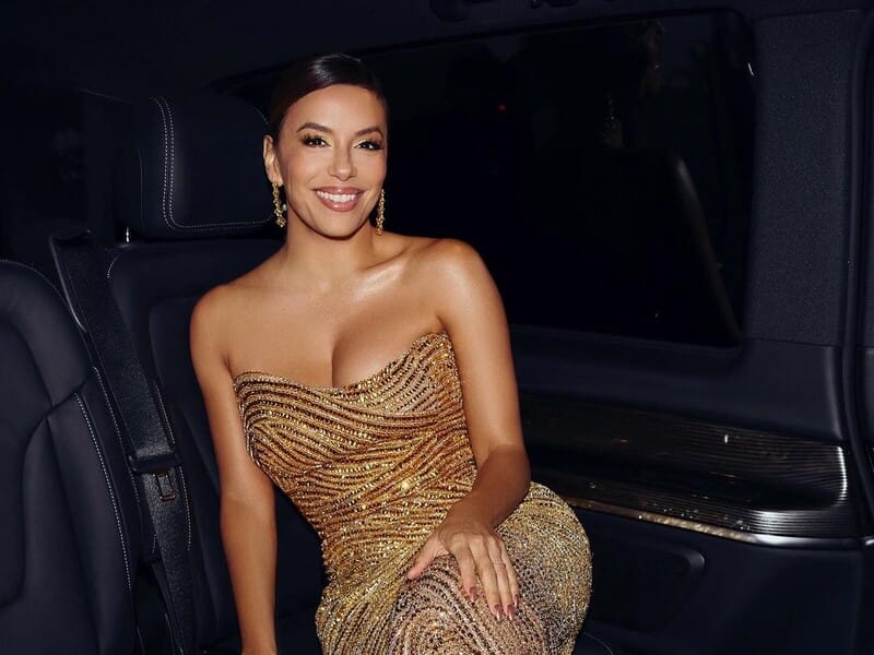 Лонгорія показала свого сина, який підріс