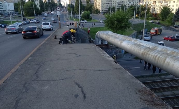 У Кличка відреагували на падіння мосту на Жилянській