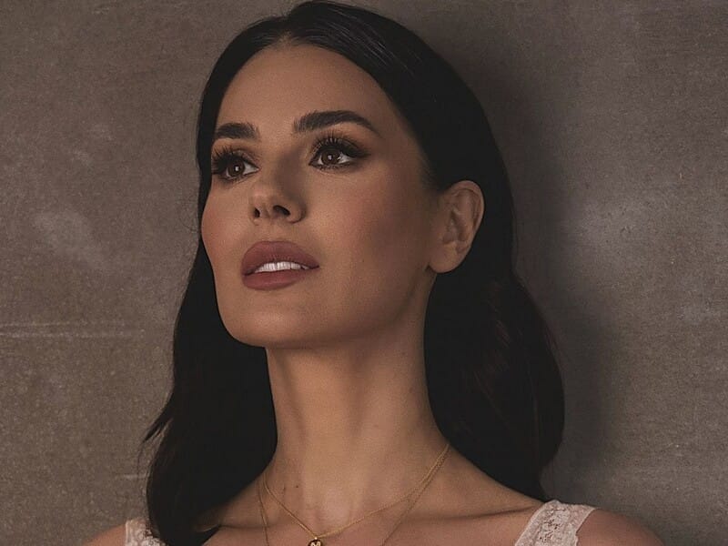 "Їй довелося вчитися жити наново, коли тата не стало". Єфросиніна розповіла про свою маму