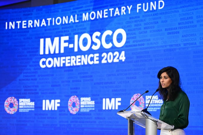 У МВФ закликали США зменшити державний борг