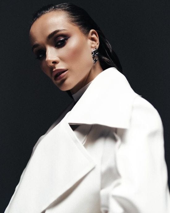 Ксенія Мішина викрила пропагандистів на брехні, які поширювали про неї фейки в Криму