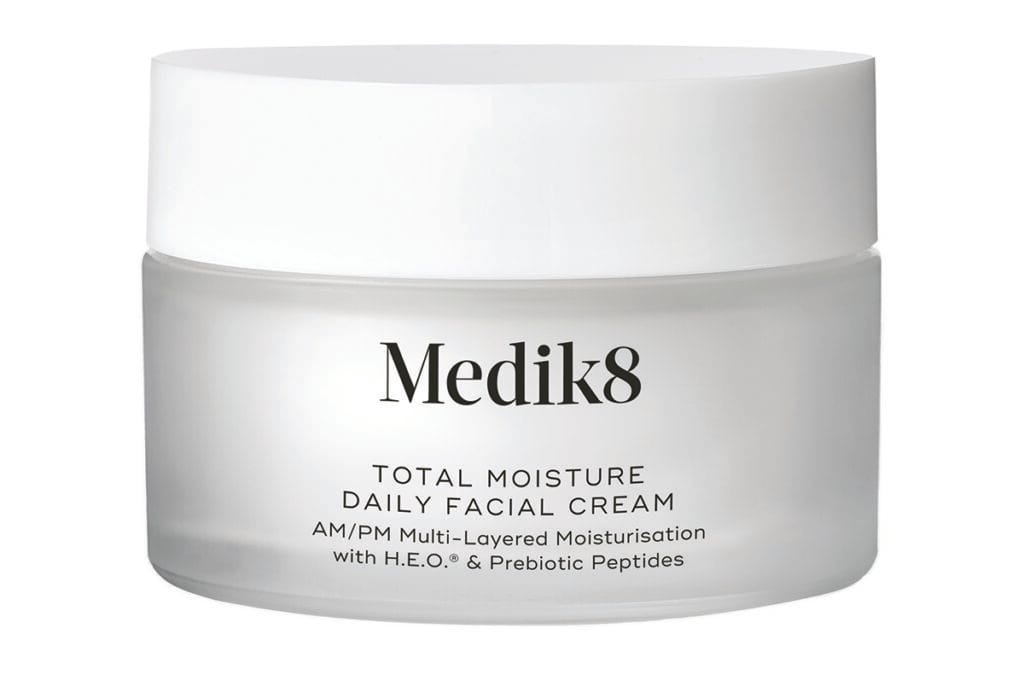 Конвертуємо красу в дрони: як Medik8 підтримує ЗСУ