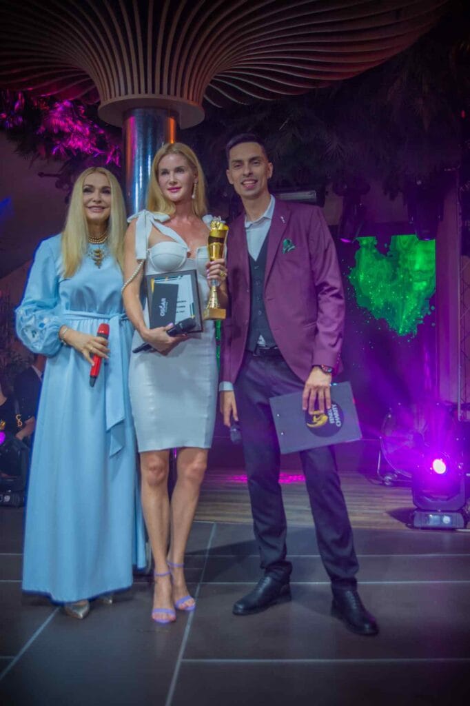В Києві пройшов благодійний бранч RE:INVENTION