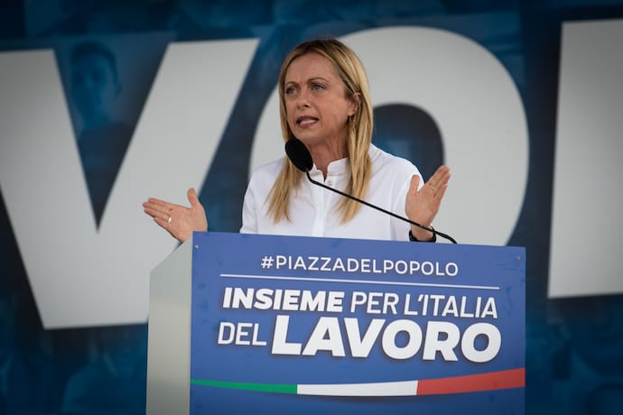 Премʼєр-міністерка Італії планує найближчими тижнями відвідати Китай Премʼєр-міністерка Італії планує найближчими тижнями відвідати Китай