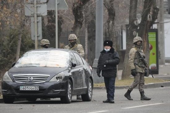 Напад на журналіста-опозиціонера Садикова: у Казахстані затримали одного з підозрюваних