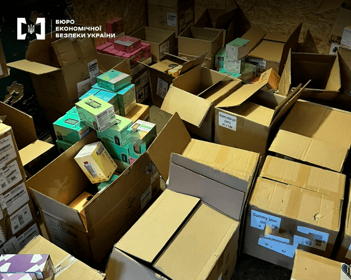 У контрабандиста з Луцька вилучили 60 тисяч електронних сигарет на 26 мільйонів  У контрабандиста з Луцька вилучили 60 тисяч електронних сигарет на 26 мільйонів