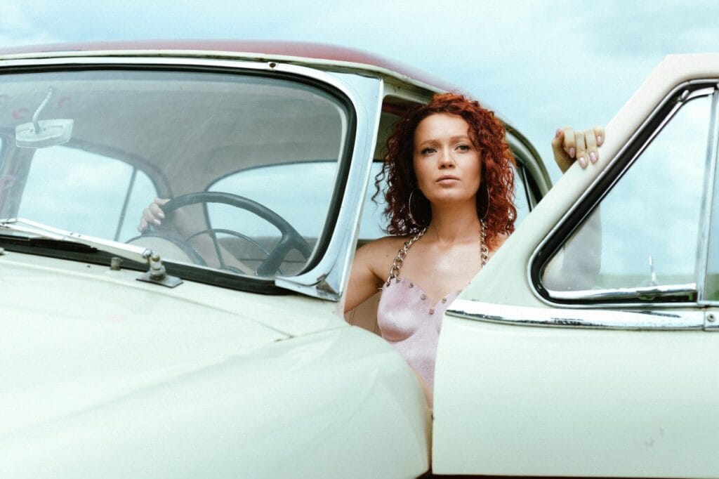 Співачка YAGODA презентує свій другий альбом за останніх півроку