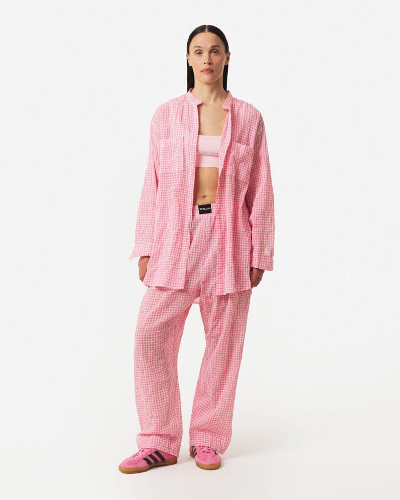 Pаjamacore: у фокусі повсякденні речі, натхнені одягом для сну