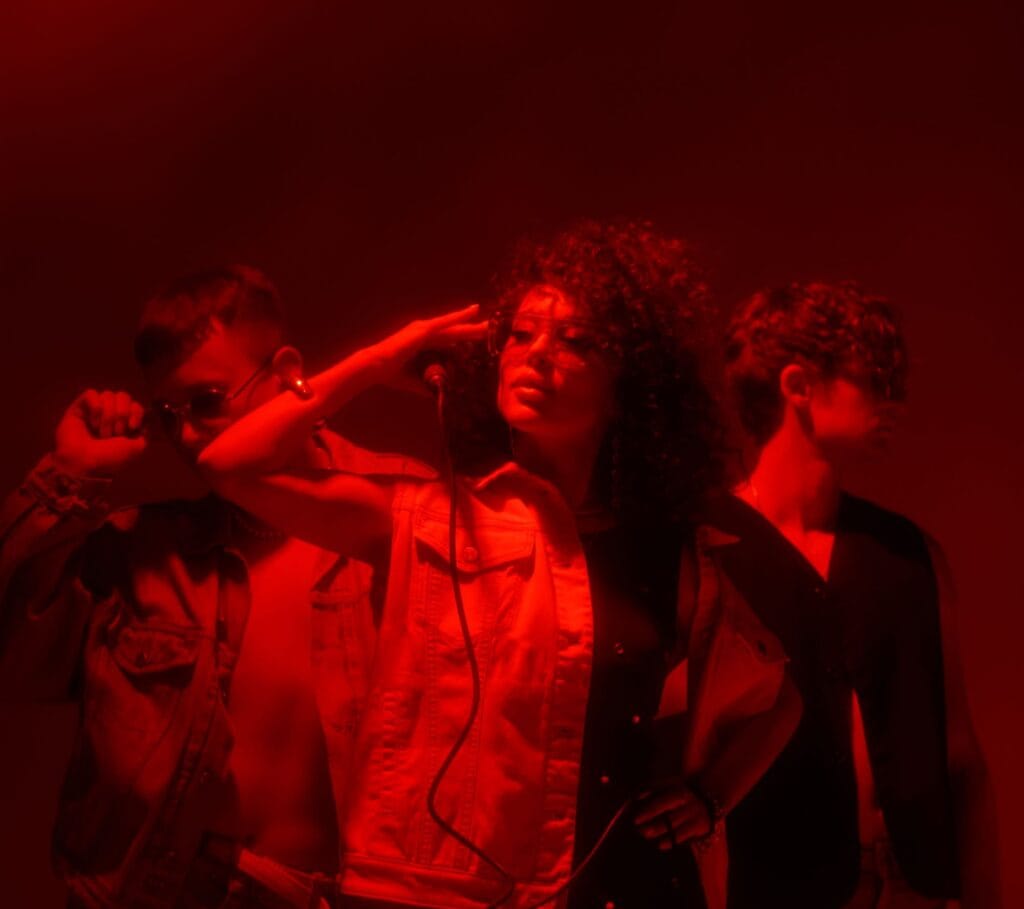 YAROMIYA: відтворення драйву 80-их у новому треці