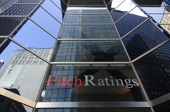 Fitch знизив кредитний рейтинг України - тепер він на переддефолтному рівні